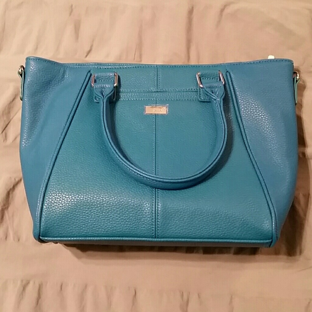 Mini Diamond District purse and letters fm London